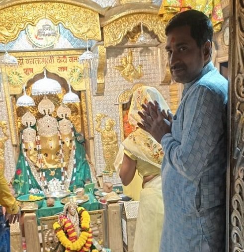 Maa Baglamukhi